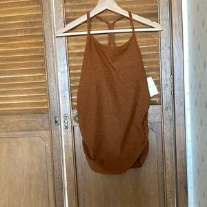 NWT Beyond Yoga Top rust color